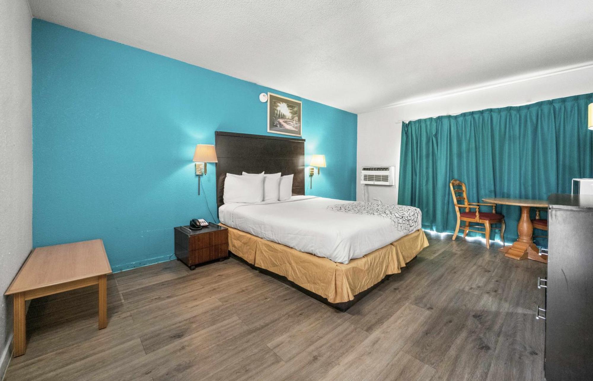 Executive Inn Rusk Esterno foto
